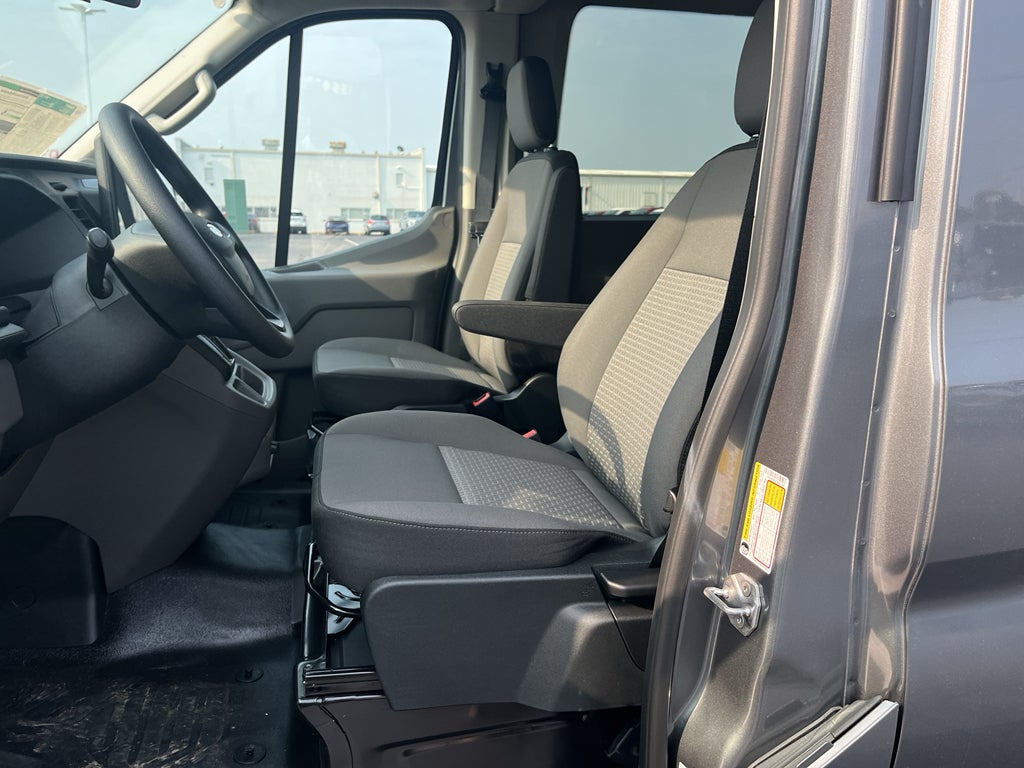 2026 Ford Transit Wagon XL