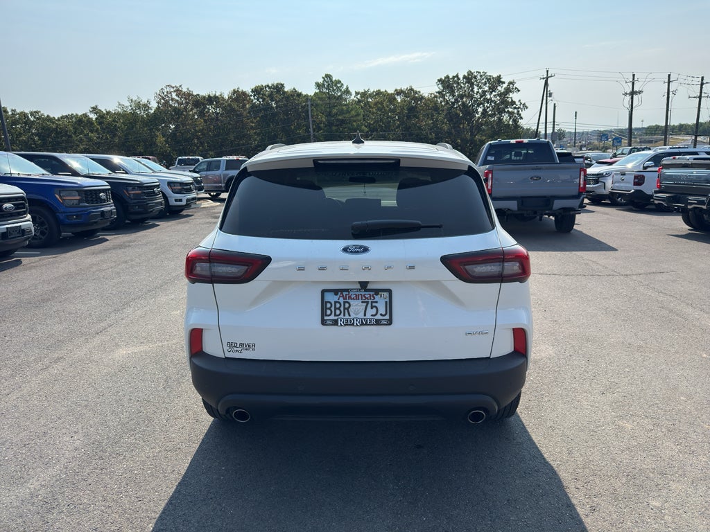 2025 Ford Escape ST-Line Select