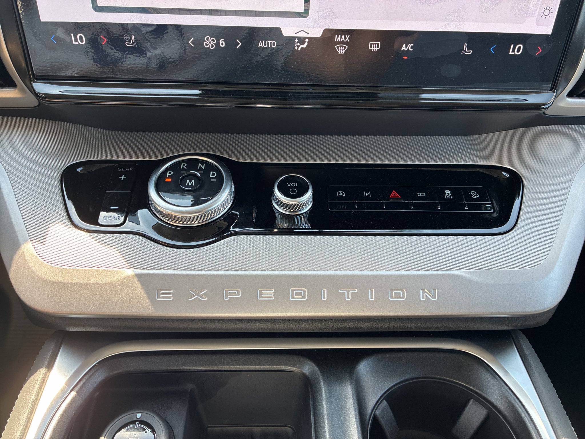 2026 Ford Expedition MAX Active