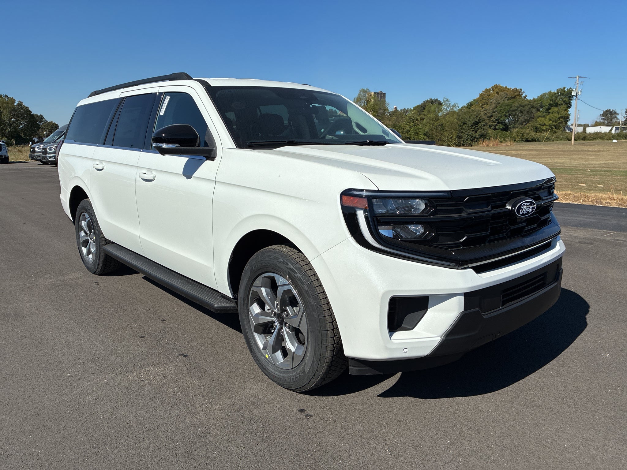 2027 Ford Expedition MAX Active