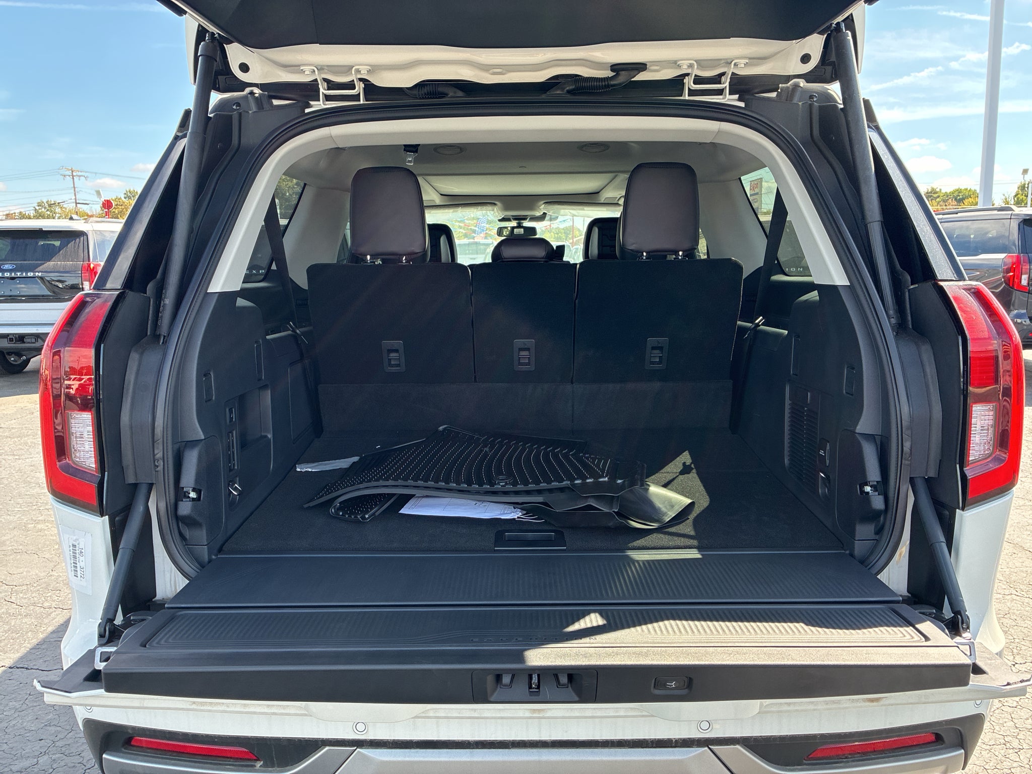 2026 Ford Expedition MAX Platinum