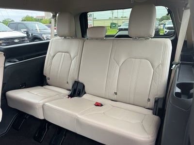 2022 Ford Expedition MAX Platinum