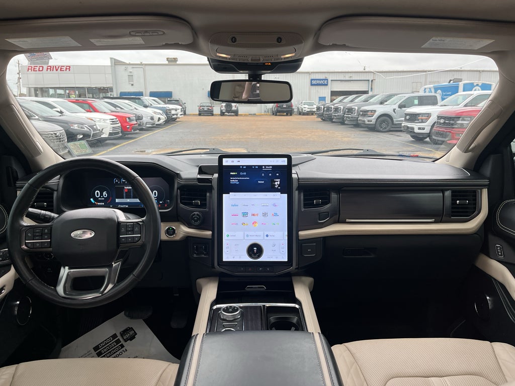 2022 Ford Expedition MAX Platinum