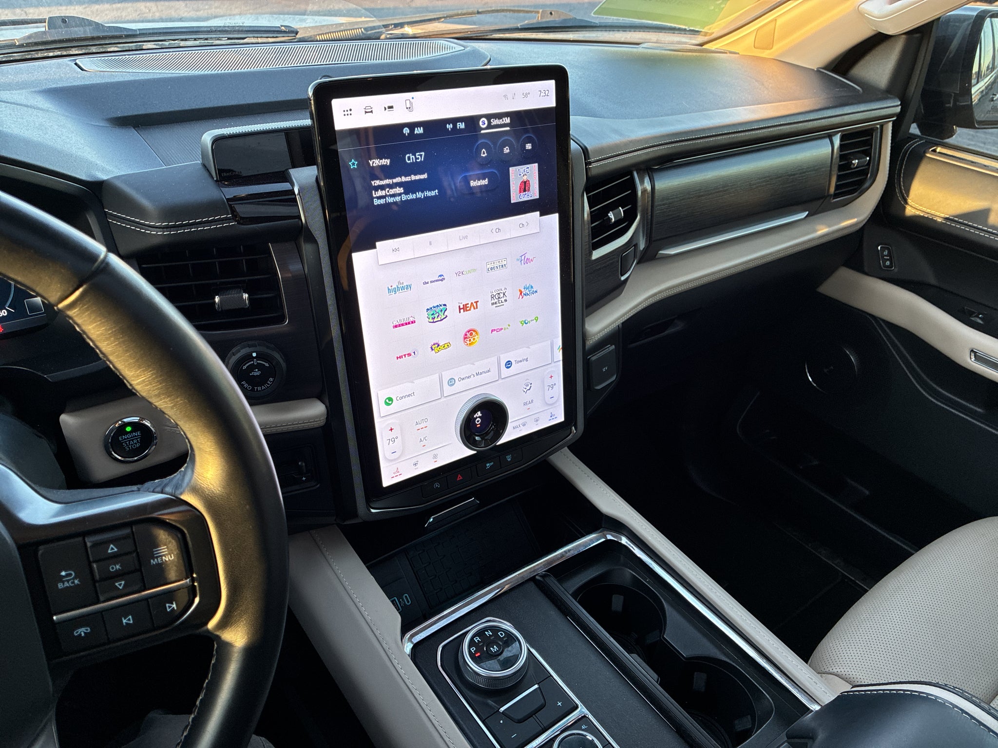 2022 Ford Expedition MAX Platinum
