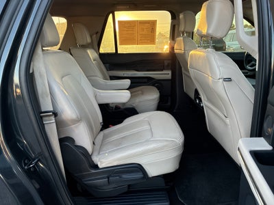 2022 Ford Expedition MAX Platinum