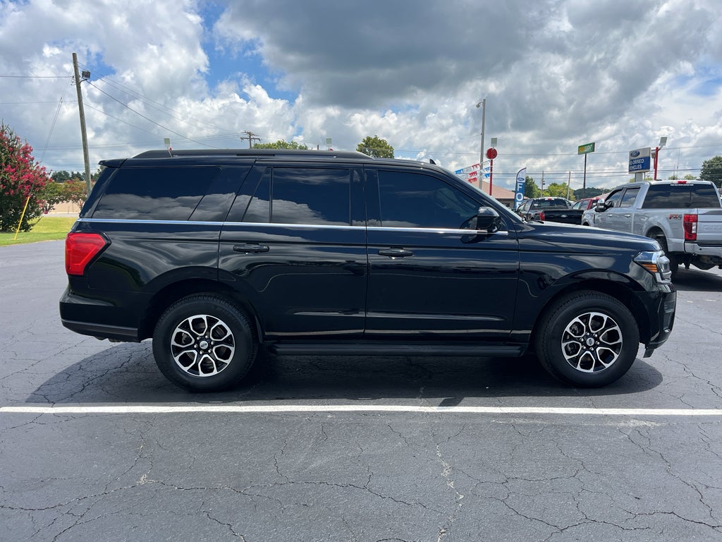 2024 Ford Expedition XLT