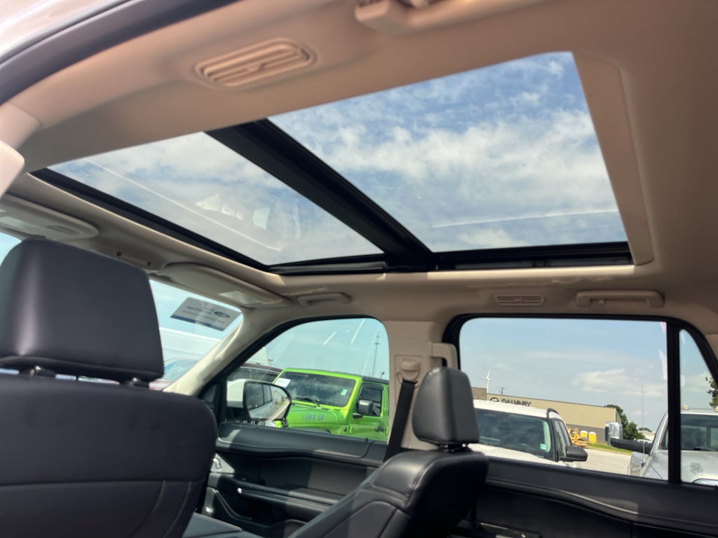 2024 Ford Expedition XLT