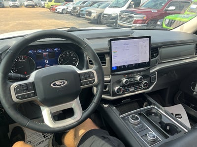 2024 Ford Expedition XLT
