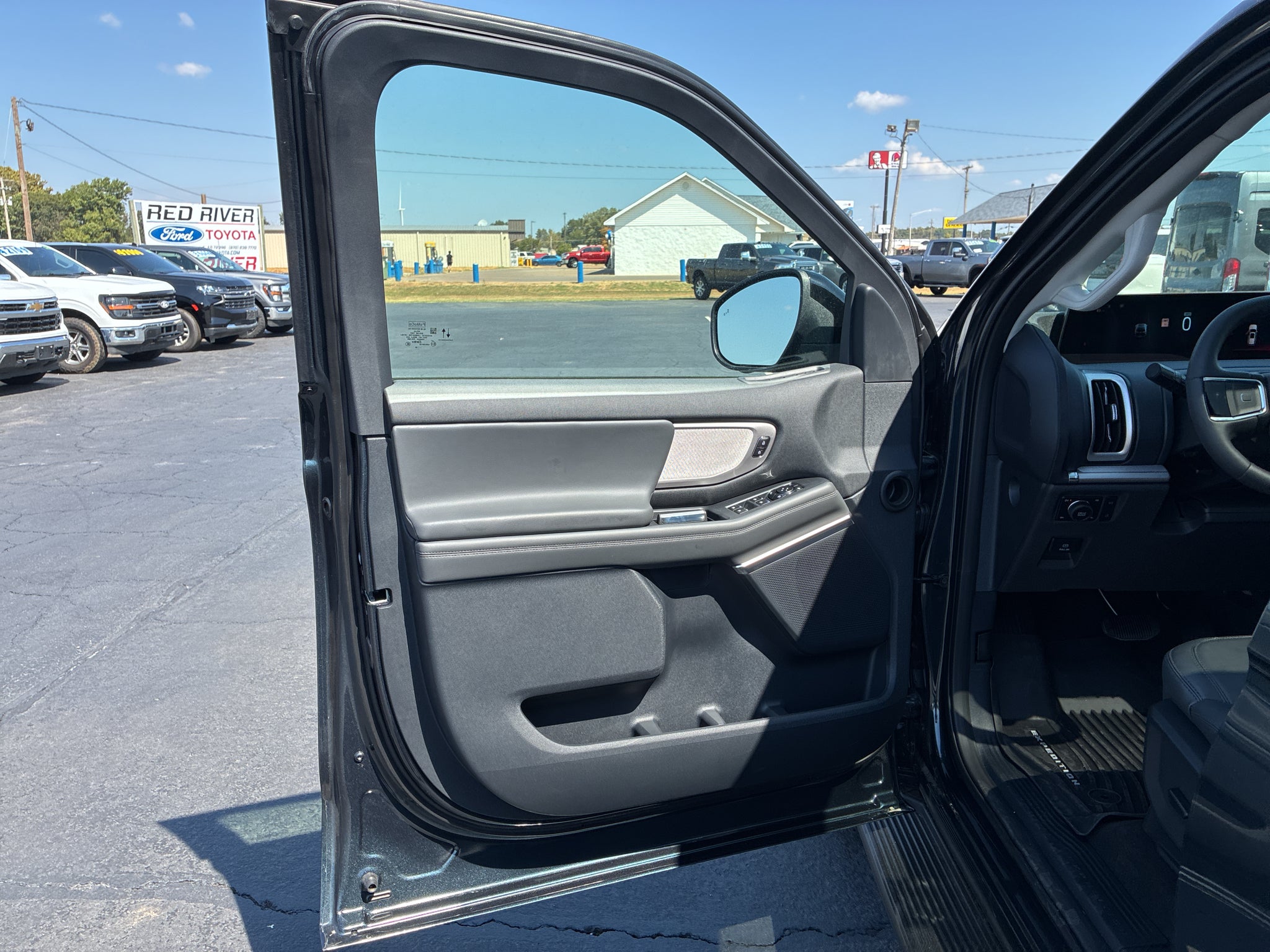 2026 Ford Expedition Active