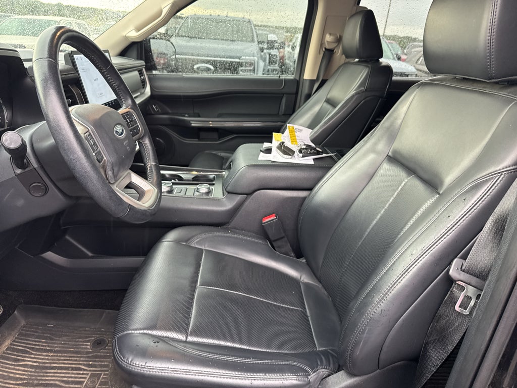 2022 Ford Expedition XLT