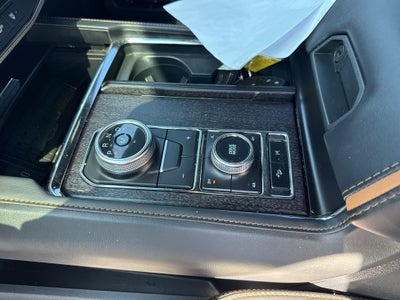 2024 Ford Expedition Platinum