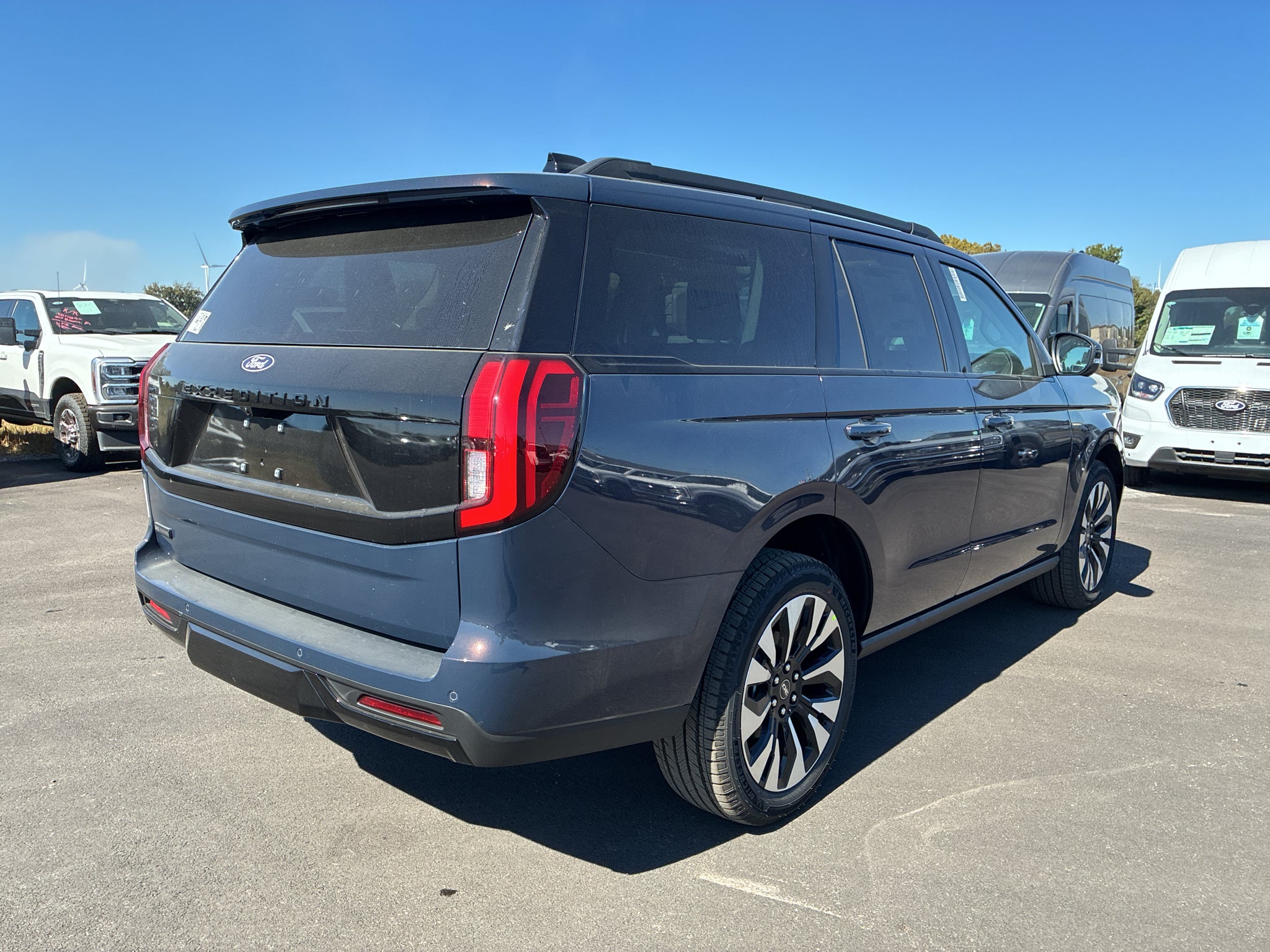 2027 Ford Expedition Platinum