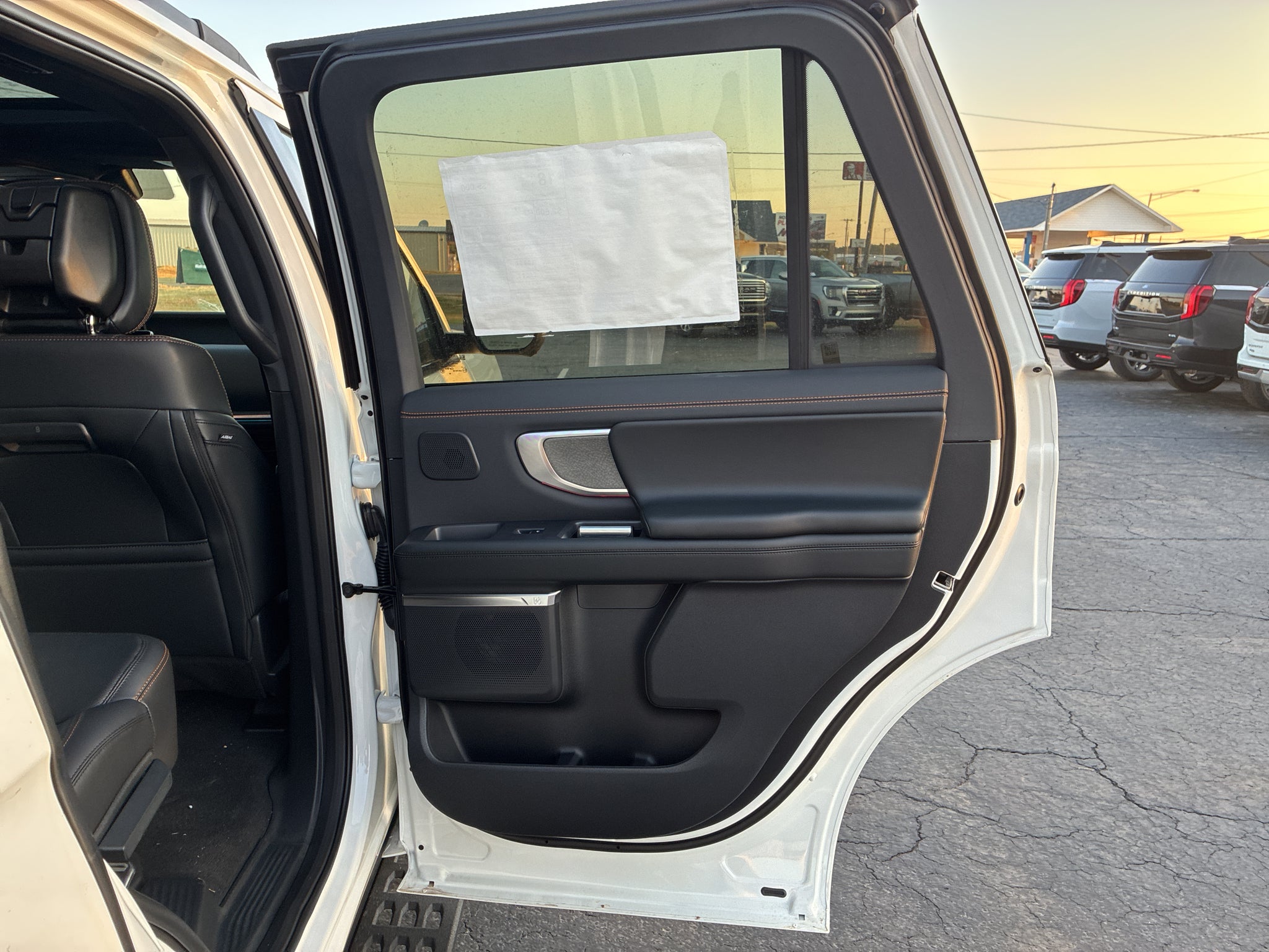 2027 Ford Expedition Tremor
