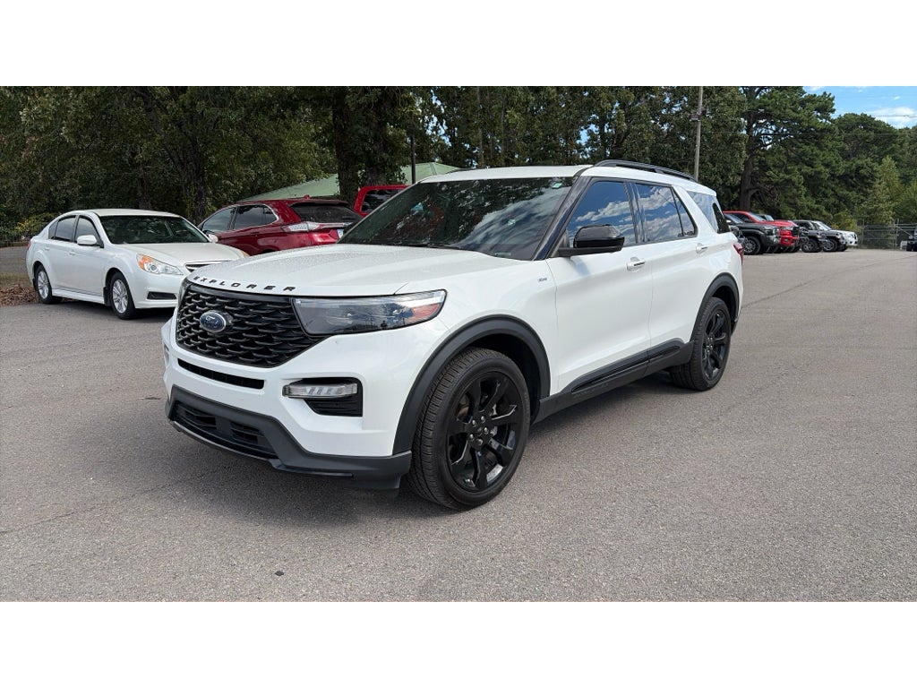 2023 Ford Explorer ST-Line