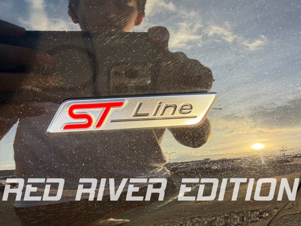 2024 Ford Explorer ST-Line