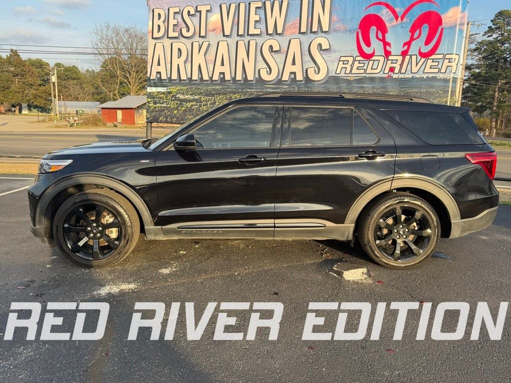 2024 Ford Explorer ST-Line
