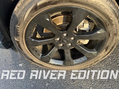 2024 Ford Explorer ST-Line