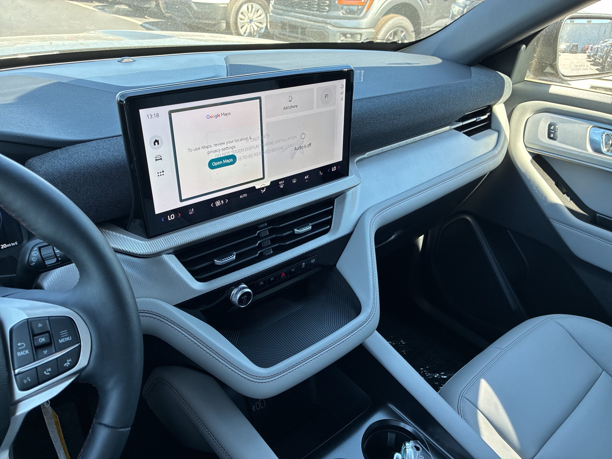 2027 Ford Explorer Active w/200A Pkg