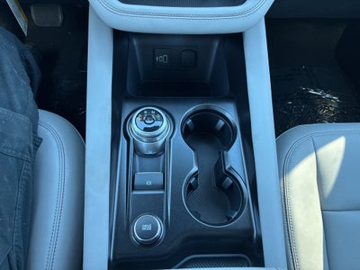 2027 Ford Explorer Active w/200A Pkg