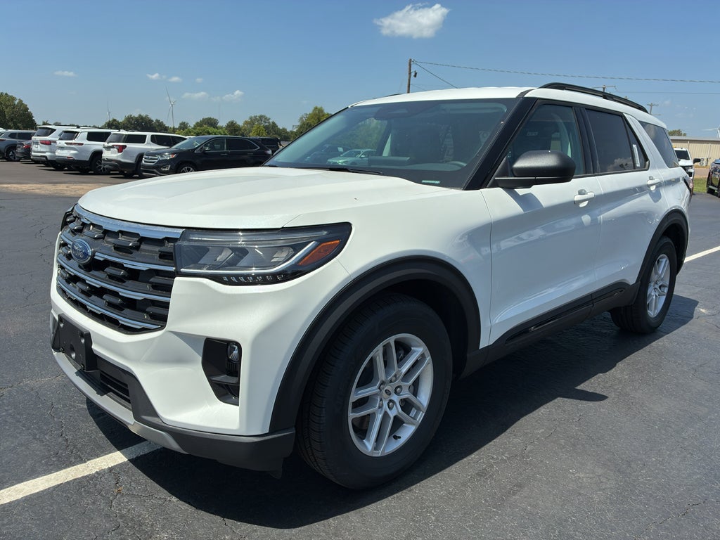 2026 Ford Explorer Active w/200A Pkg