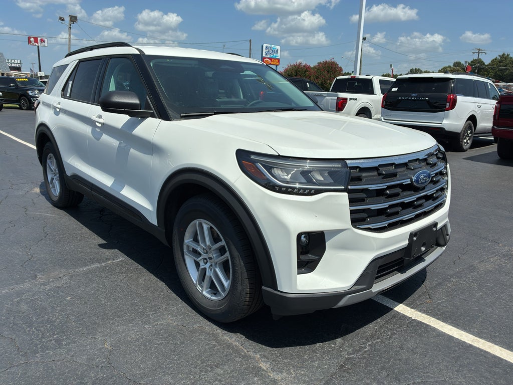 2026 Ford Explorer Active w/200A Pkg