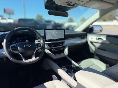 2026 Ford Explorer Active w/200A Pkg