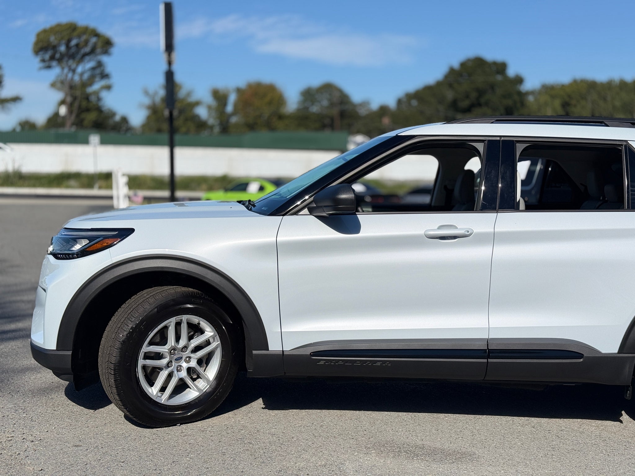 2026 Ford Explorer Active w/200A Pkg