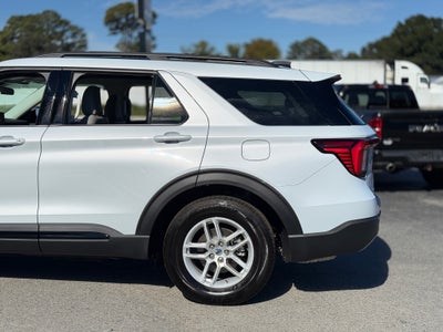 2026 Ford Explorer Active w/200A Pkg