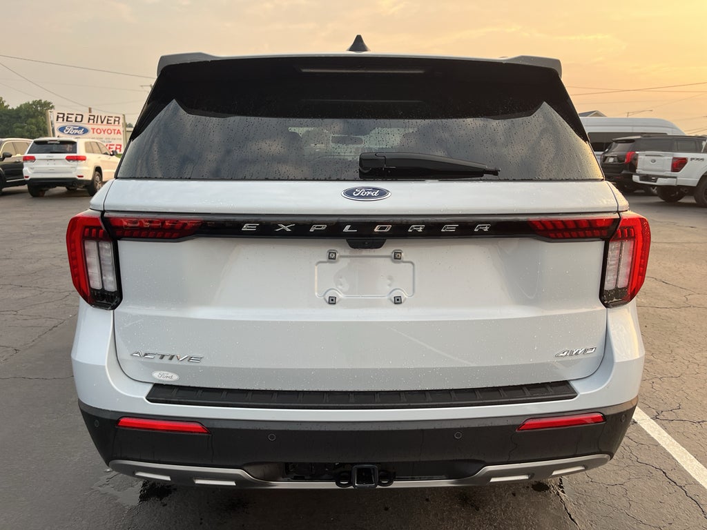 2026 Ford Explorer Active w/200A Pkg