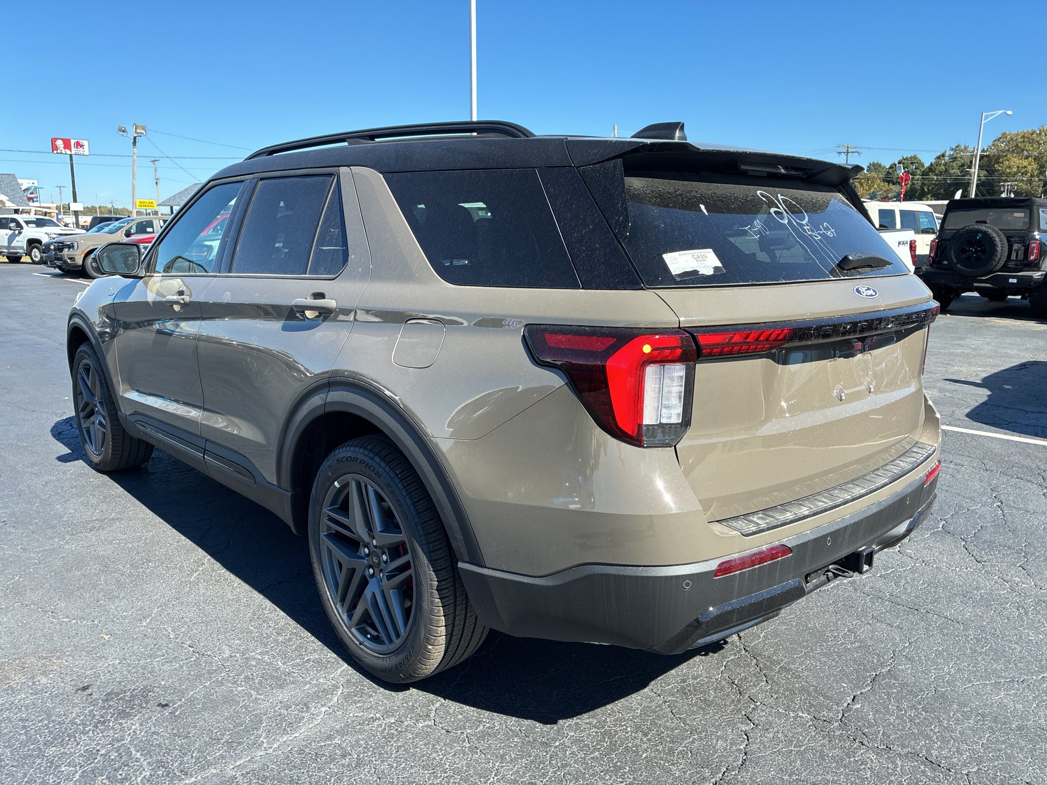 2027 Ford Explorer ST-Line