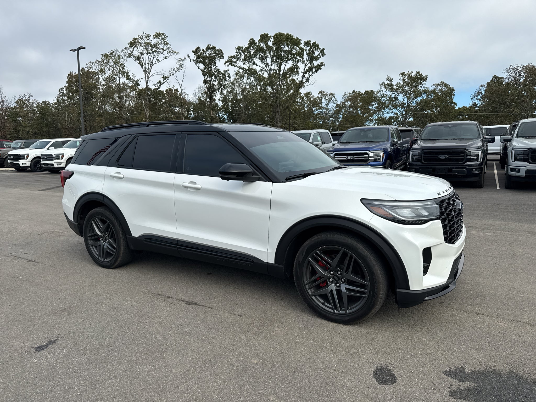 2025 Ford Explorer ST
