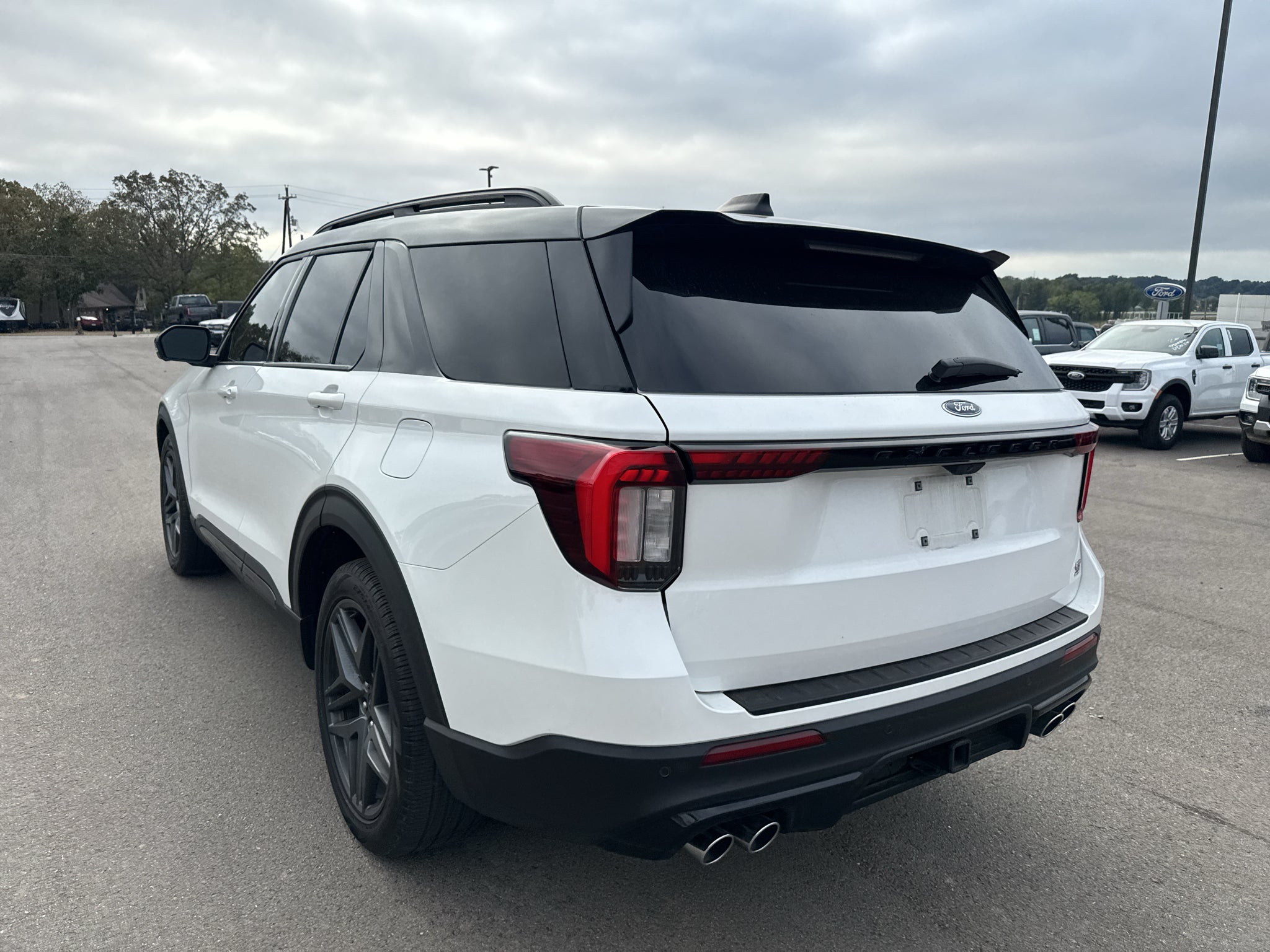 2025 Ford Explorer ST