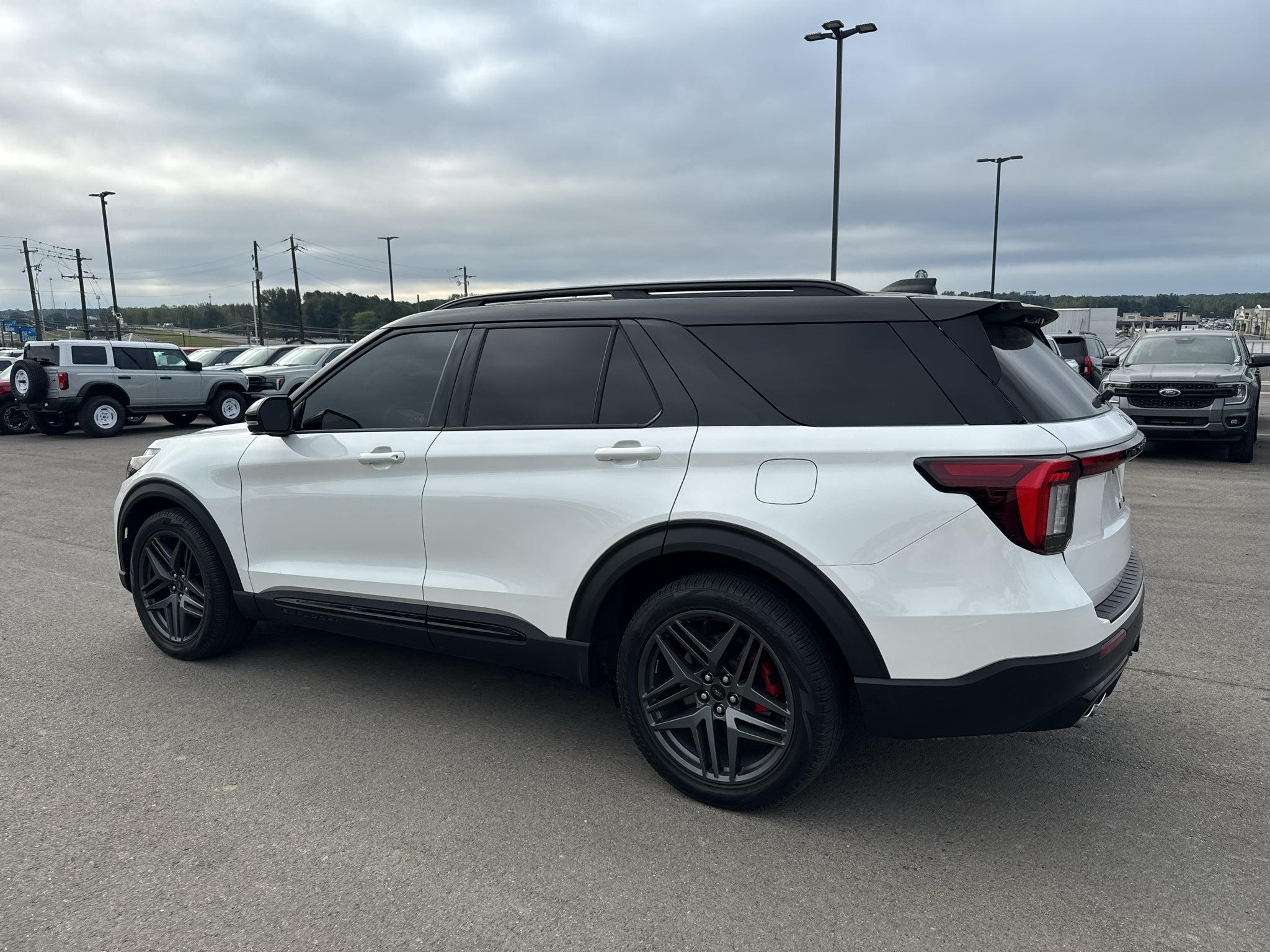 2025 Ford Explorer ST