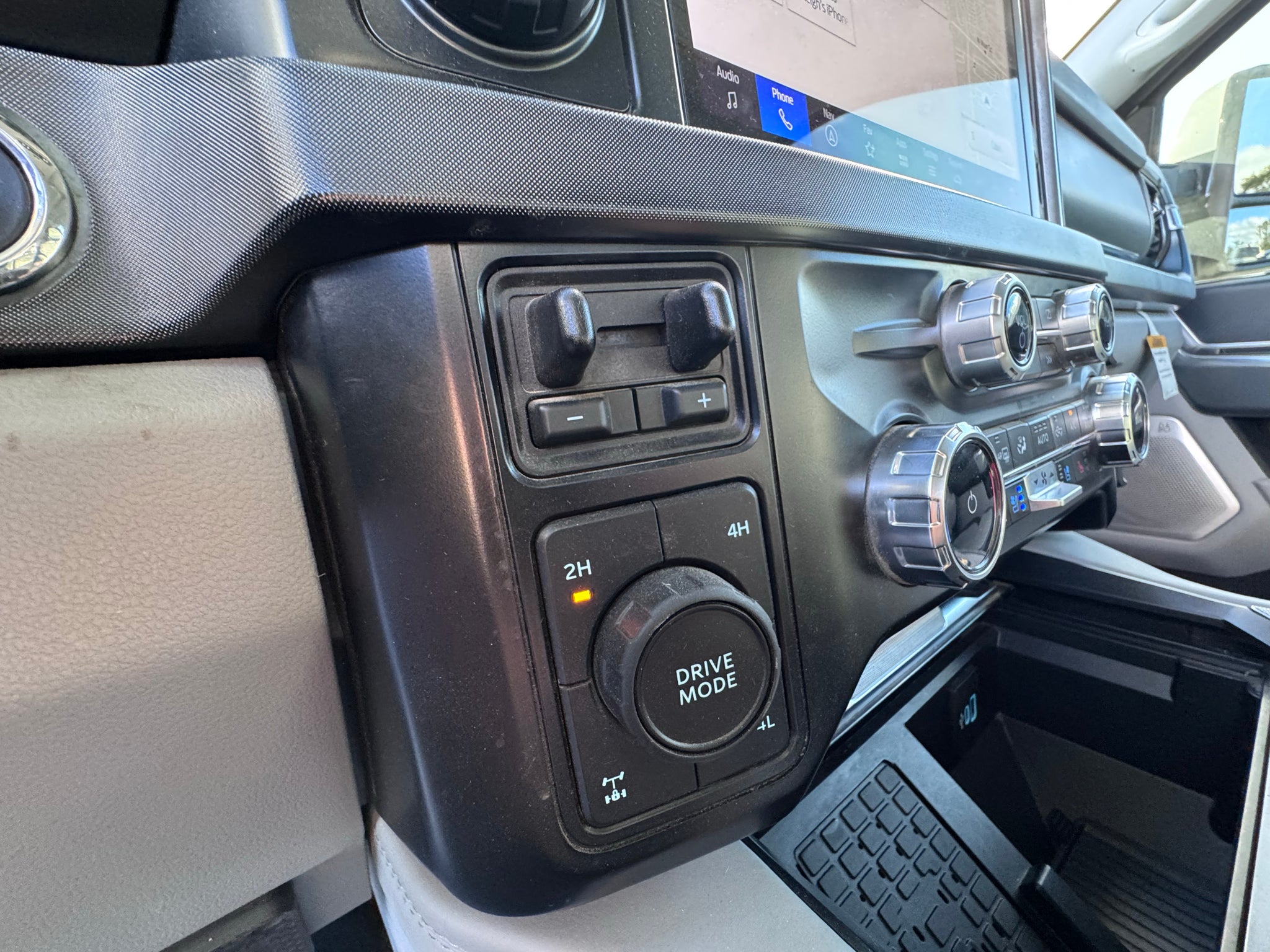 2023 Ford F-250 Limited