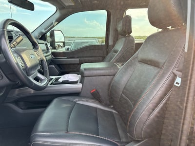 2024 Ford F-350 LARIAT