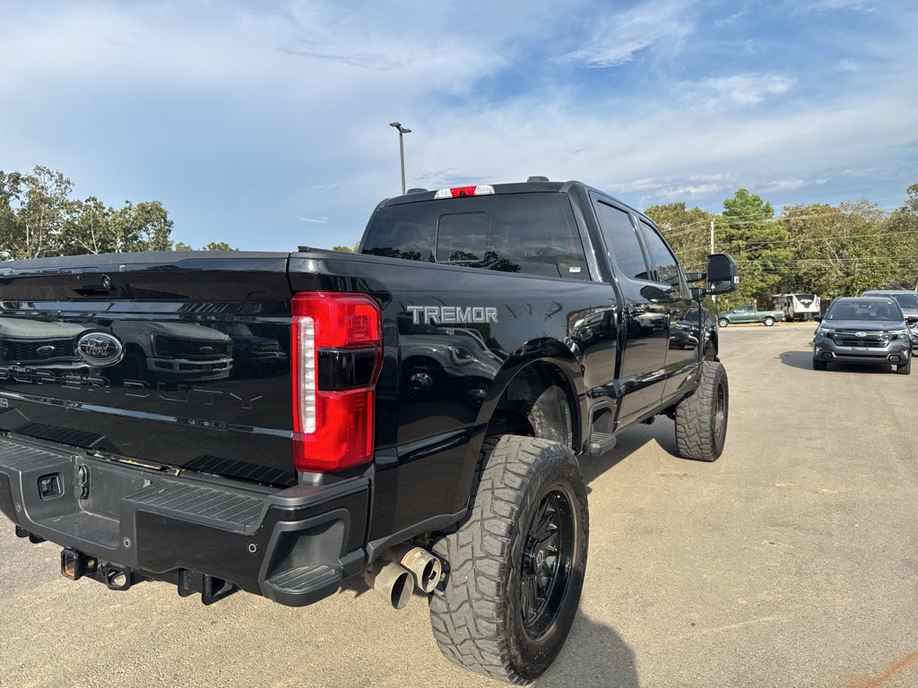 2024 Ford F-350 LARIAT