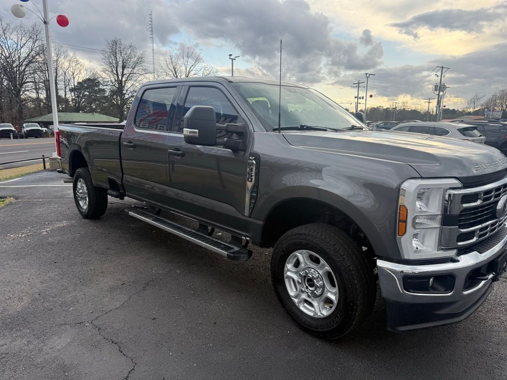 2025 Ford F-350SD XLT