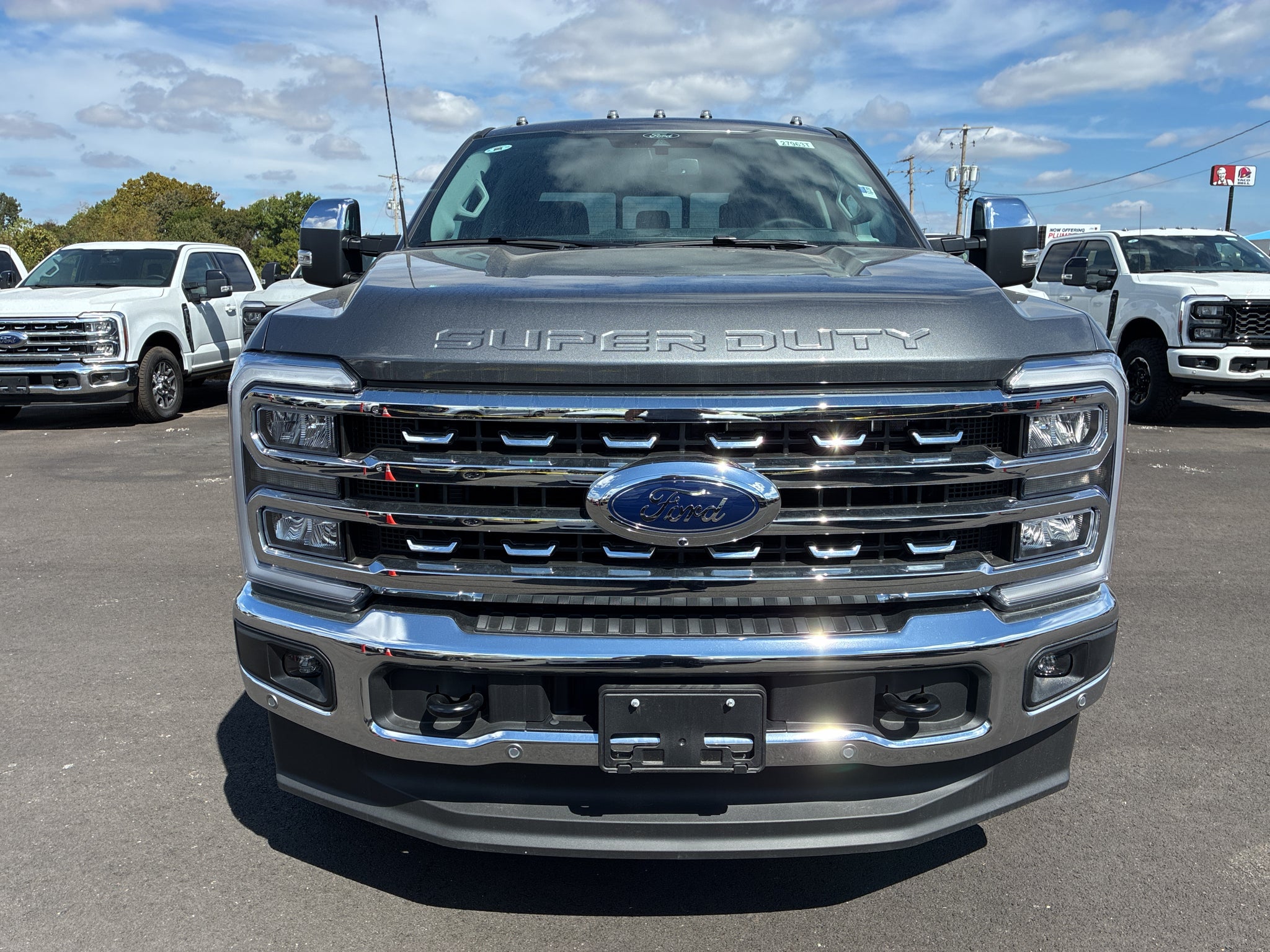 2026 Ford F-350 LARIAT
