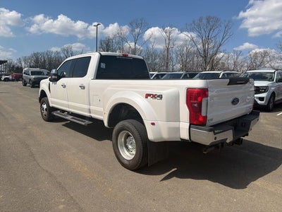 2017 Ford F-350SD Lariat DRW