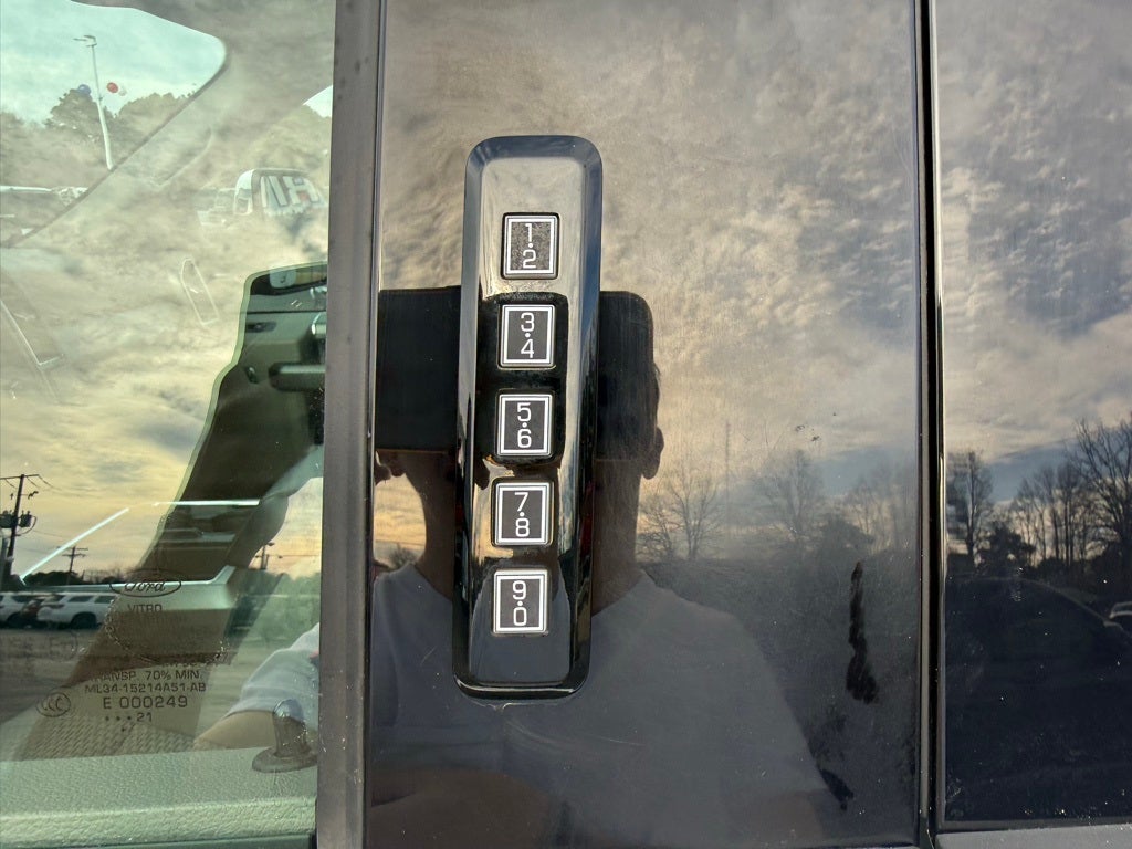 2021 Ford F-350SD XLT DRW