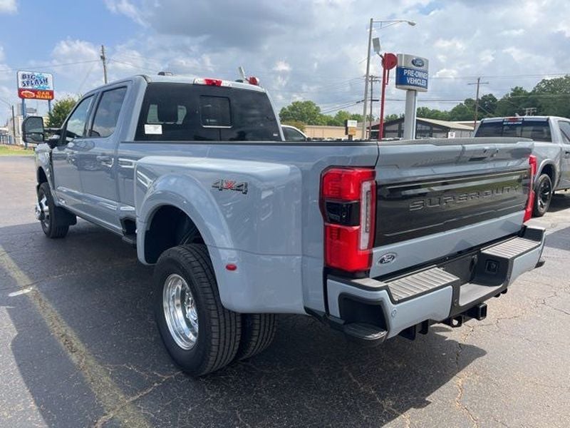 2026 Ford F-350 Platinum