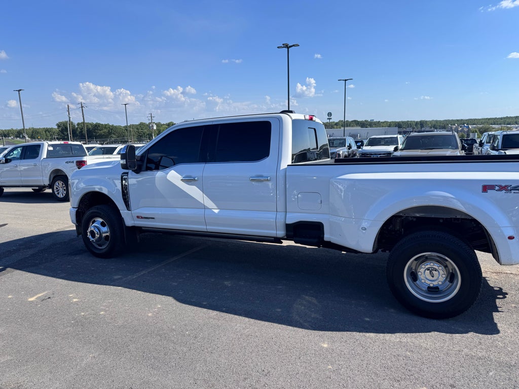 2026 Ford F-350 Platinum