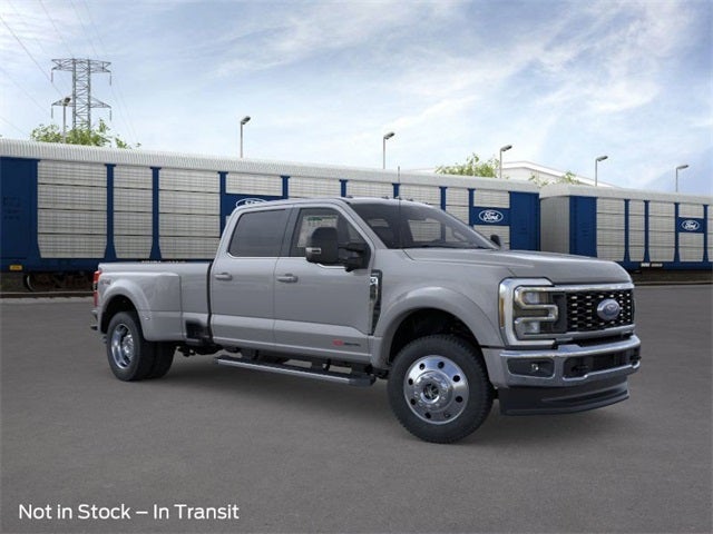 2026 Ford F-450SD Lariat DRW