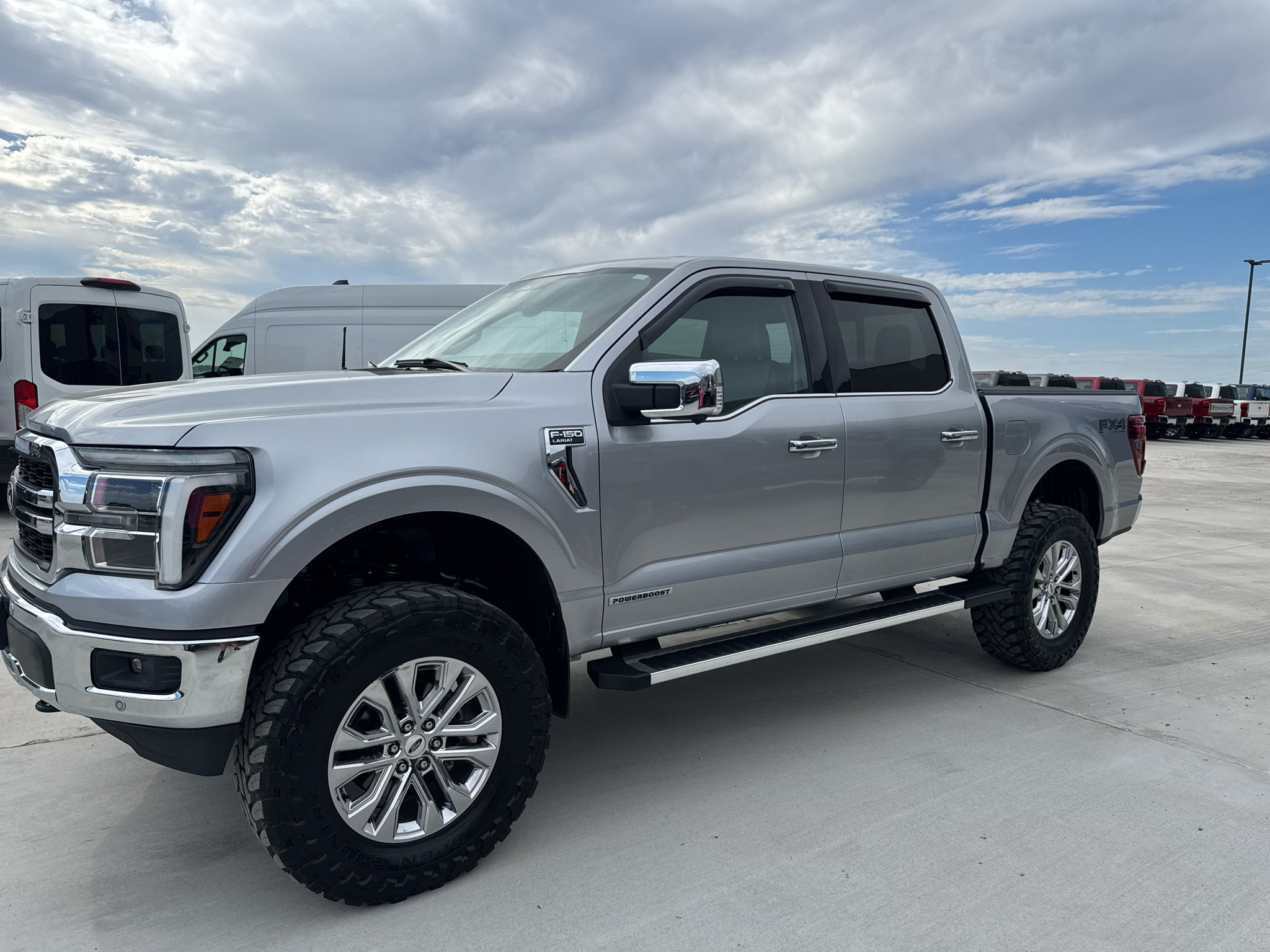 2025 Ford F-150 LARIAT