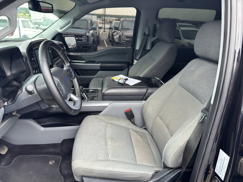 2025 Ford F-150 Lightning XLT
