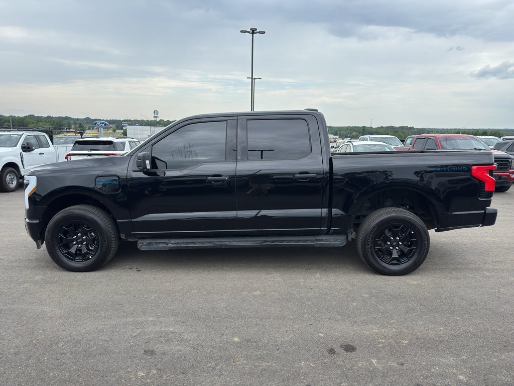 2025 Ford F-150 Lightning XLT