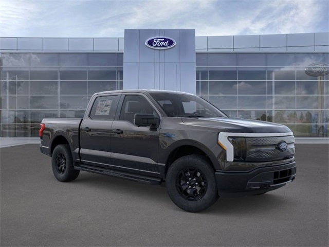 2025 Ford F-150 Lightning XLT