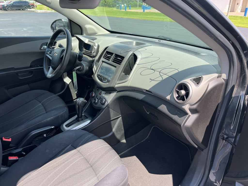 2016 Chevrolet Sonic LT