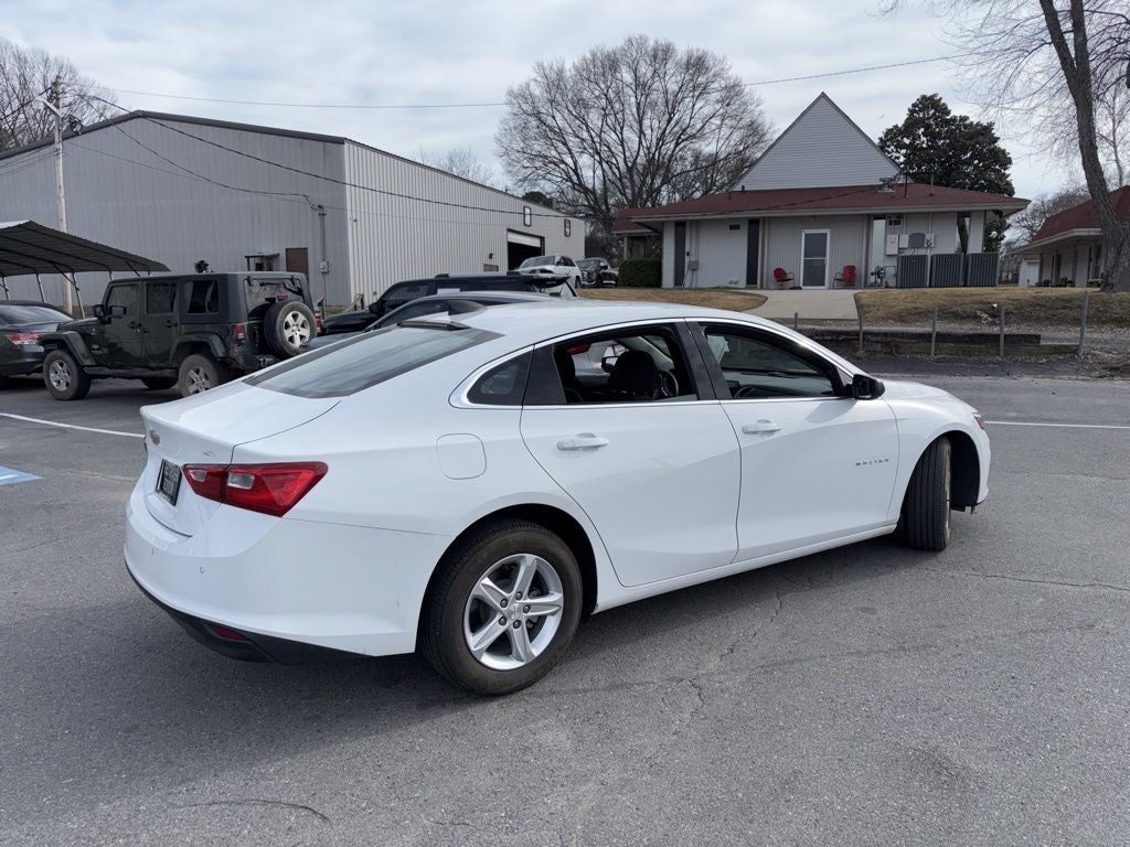 2024 Chevrolet Malibu LS 1FL