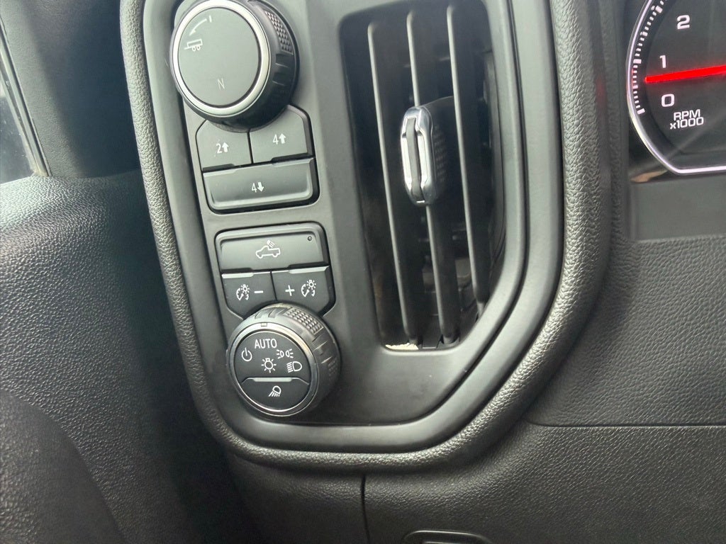 2022 Chevrolet Silverado 2500HD Custom